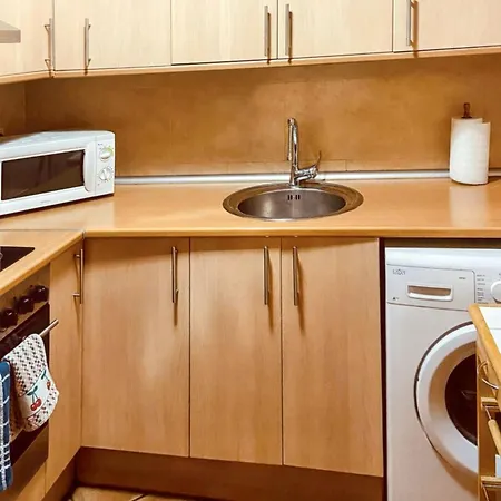 Modern In With Garden And Sports Facilities Apartment *