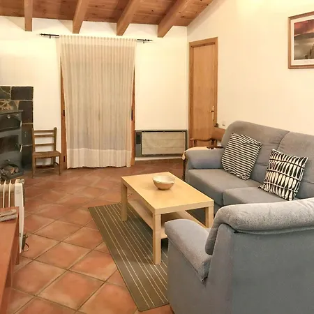 Modern In With Garden And Sports Facilities *